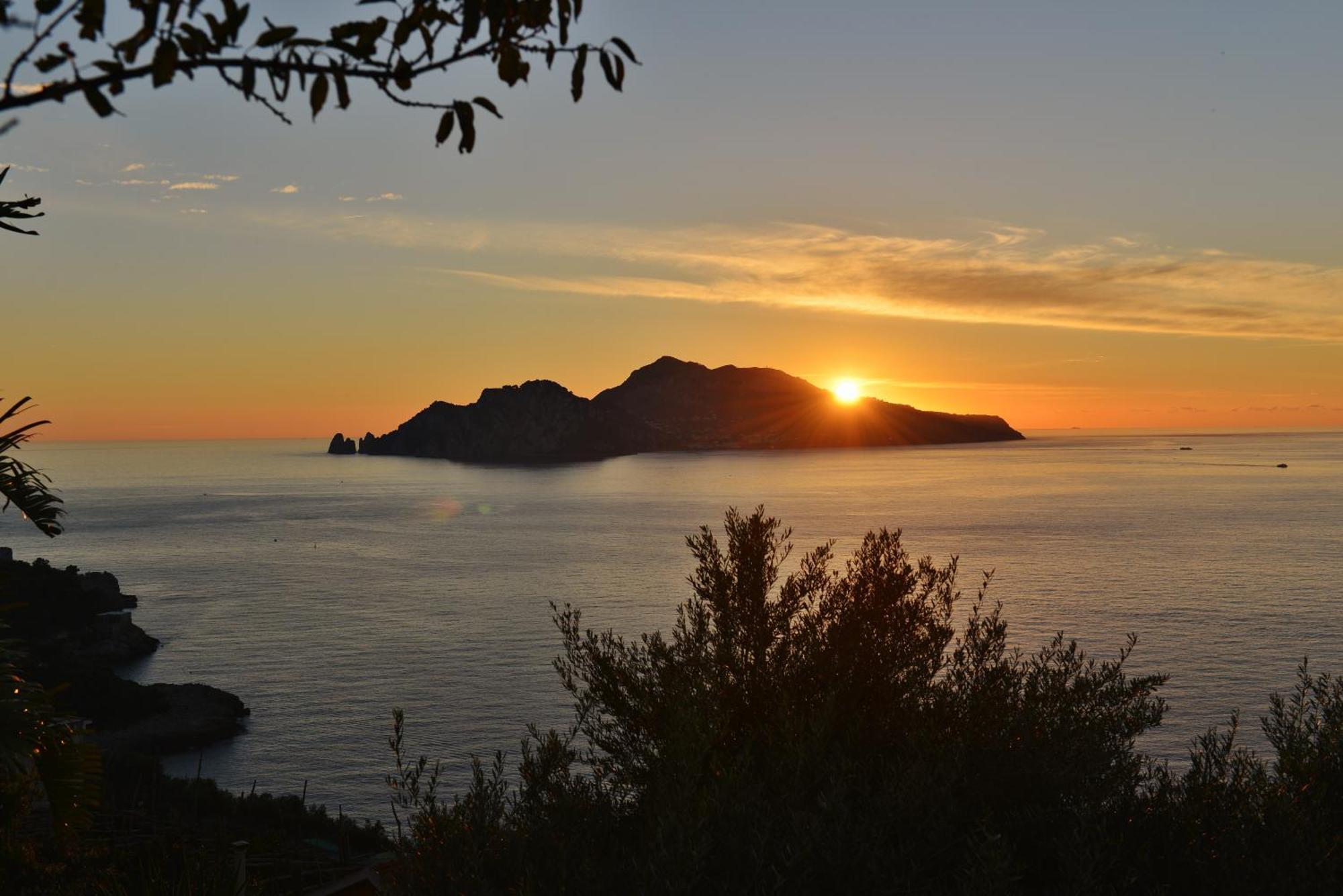 Il Nido Del Gabbiano Appartement Massa Lubrense Buitenkant foto