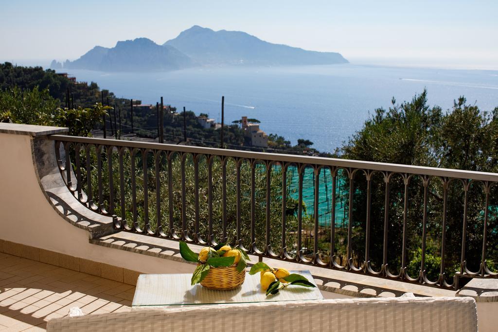 Il Nido Del Gabbiano Appartement Massa Lubrense Buitenkant foto